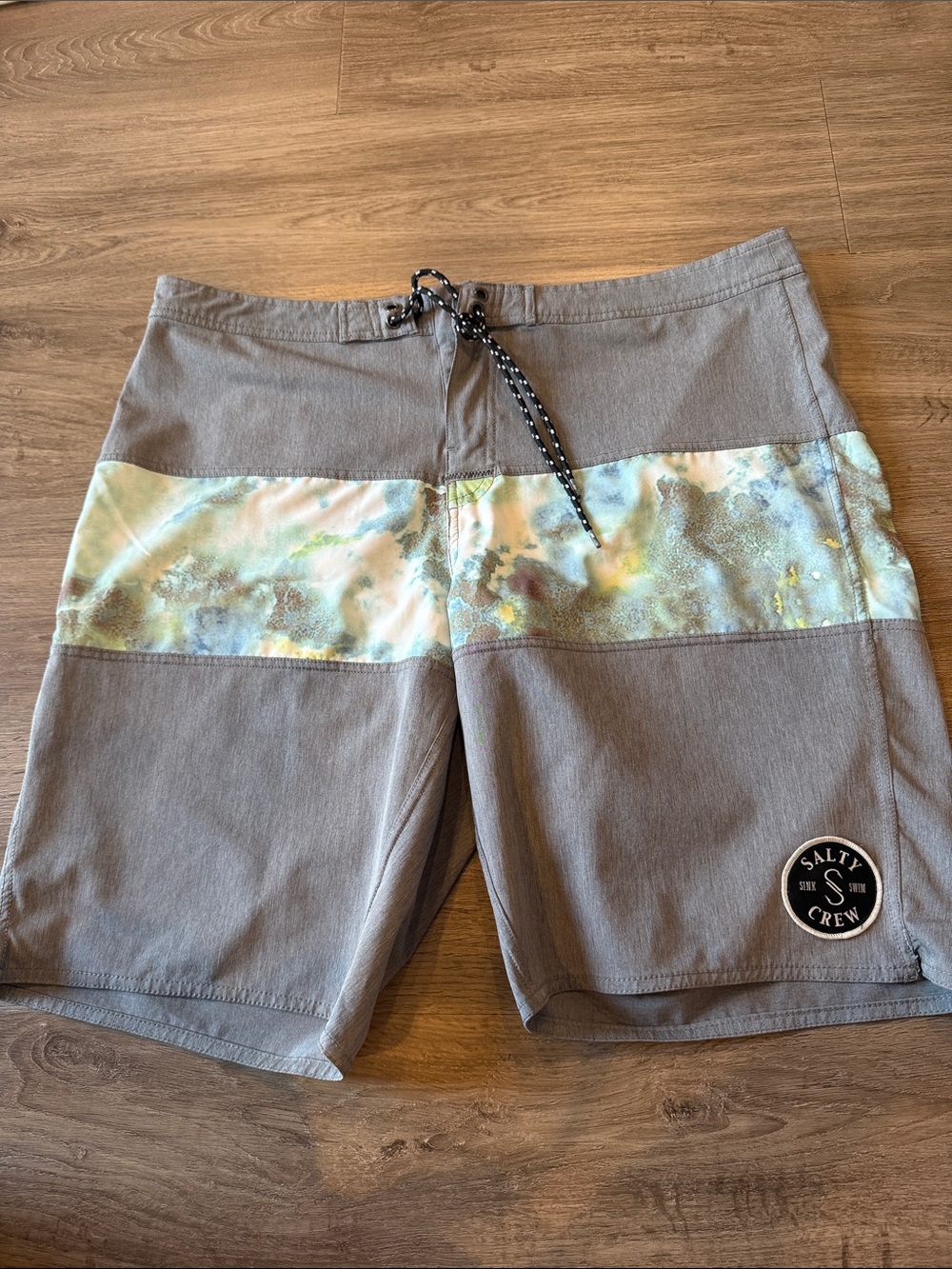 Salty Crew Men's Gray Board Shorts with Aqua Multicolor Band